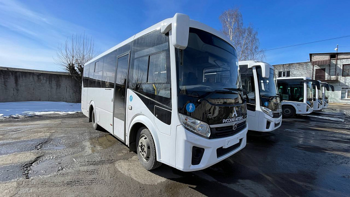 Александр Соколов поручил проработать возможность запуска автобуса Свеча – Шарья. Александр Соколов поручил проработать возможность запуска автобуса Свеча – Шарья.